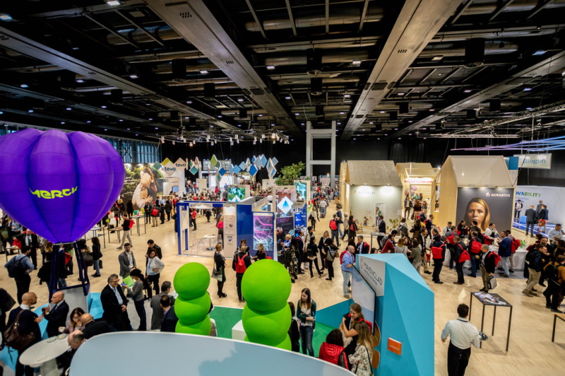 la nuvola trade show area.jpg