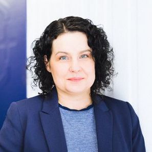 Janine  Krakow