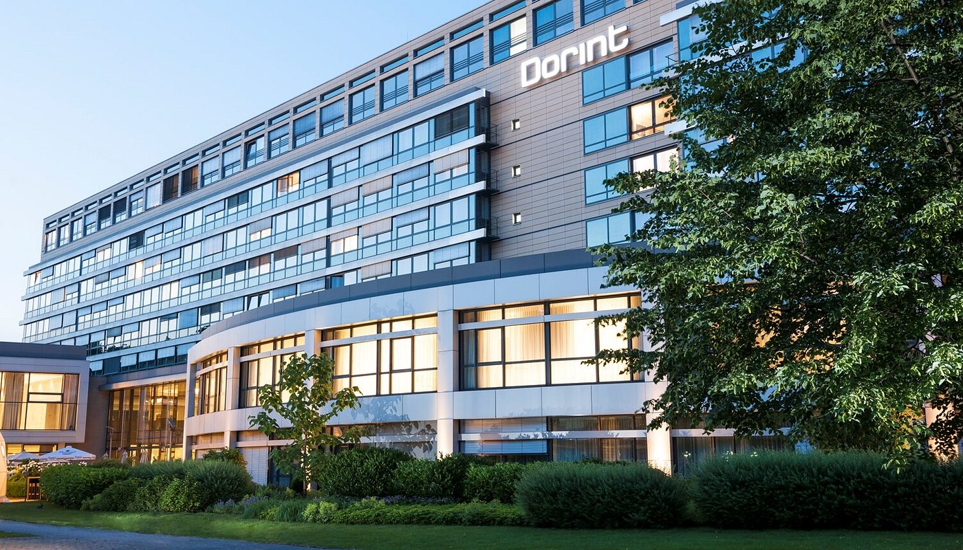 Dorint Wiesbaden hotel.jpg